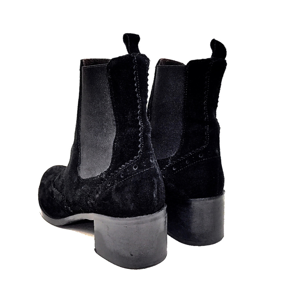 🌹Sesto Meucci Black Suede Wingtip Boots🌹 - Picture 7 of 8